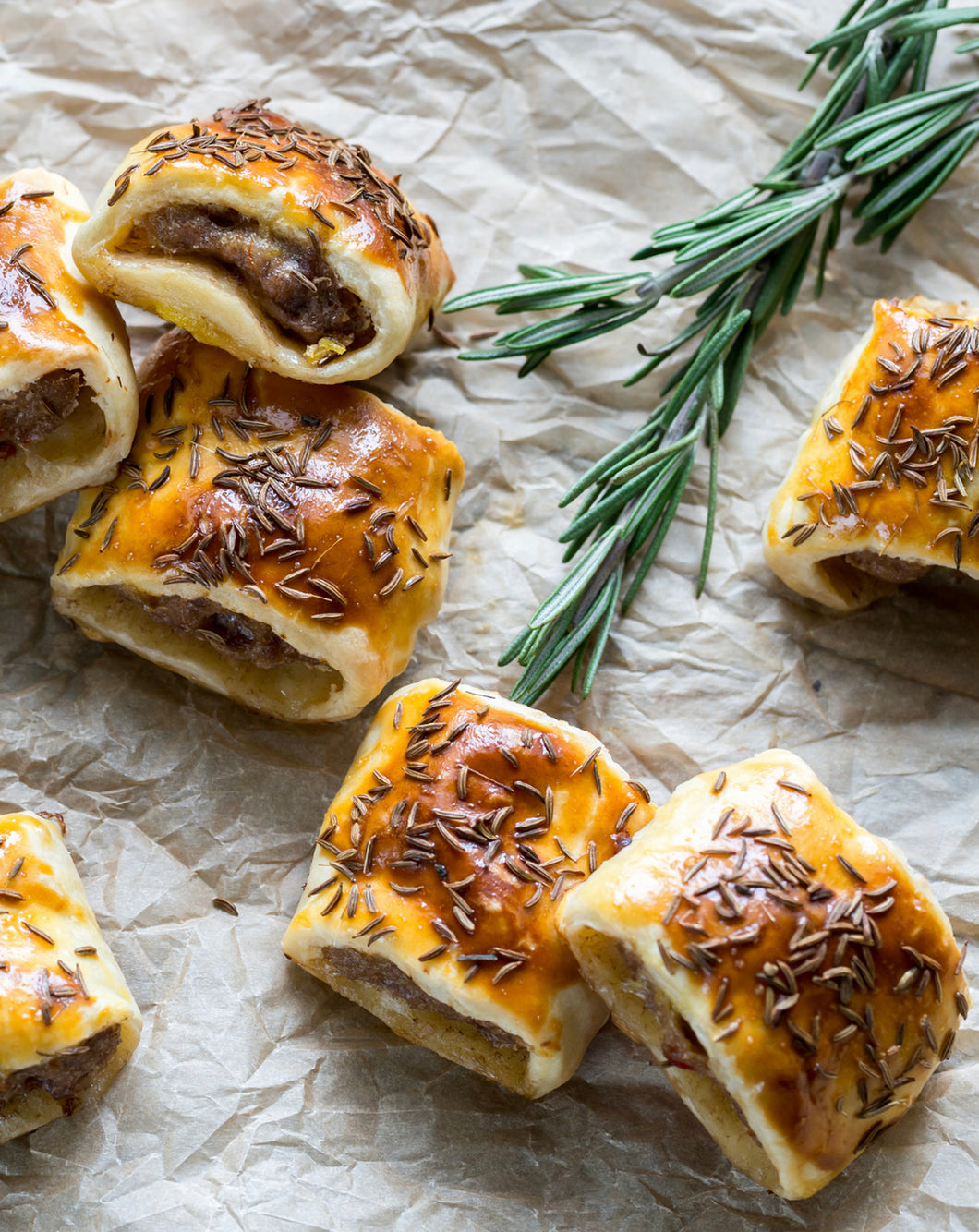 SAUSAGE ROLL SELECTION BOX